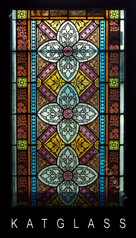 Antique-Stained-Glass-Window-Restoration-002-water